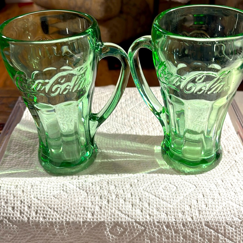 Vintage Coca Cola Float mugs - Picture 1 of 4